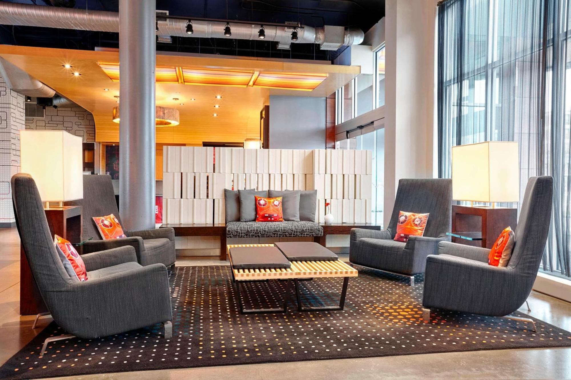 Aloft Montreal Airport Hotel Dorval Kültér fotó